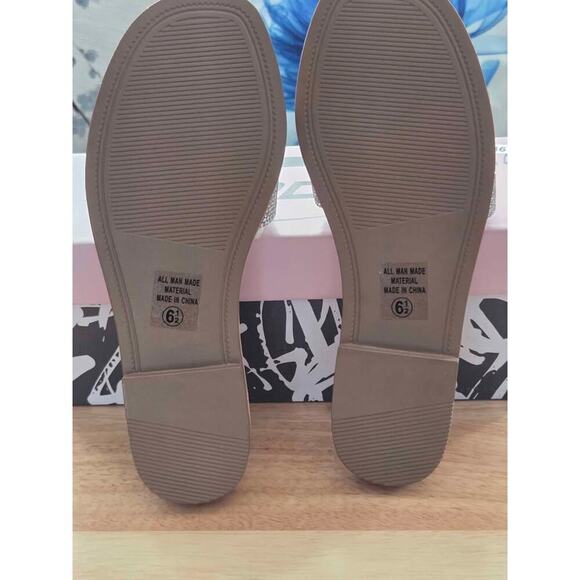 SODA Silver Slide On - Picture 3 of 4